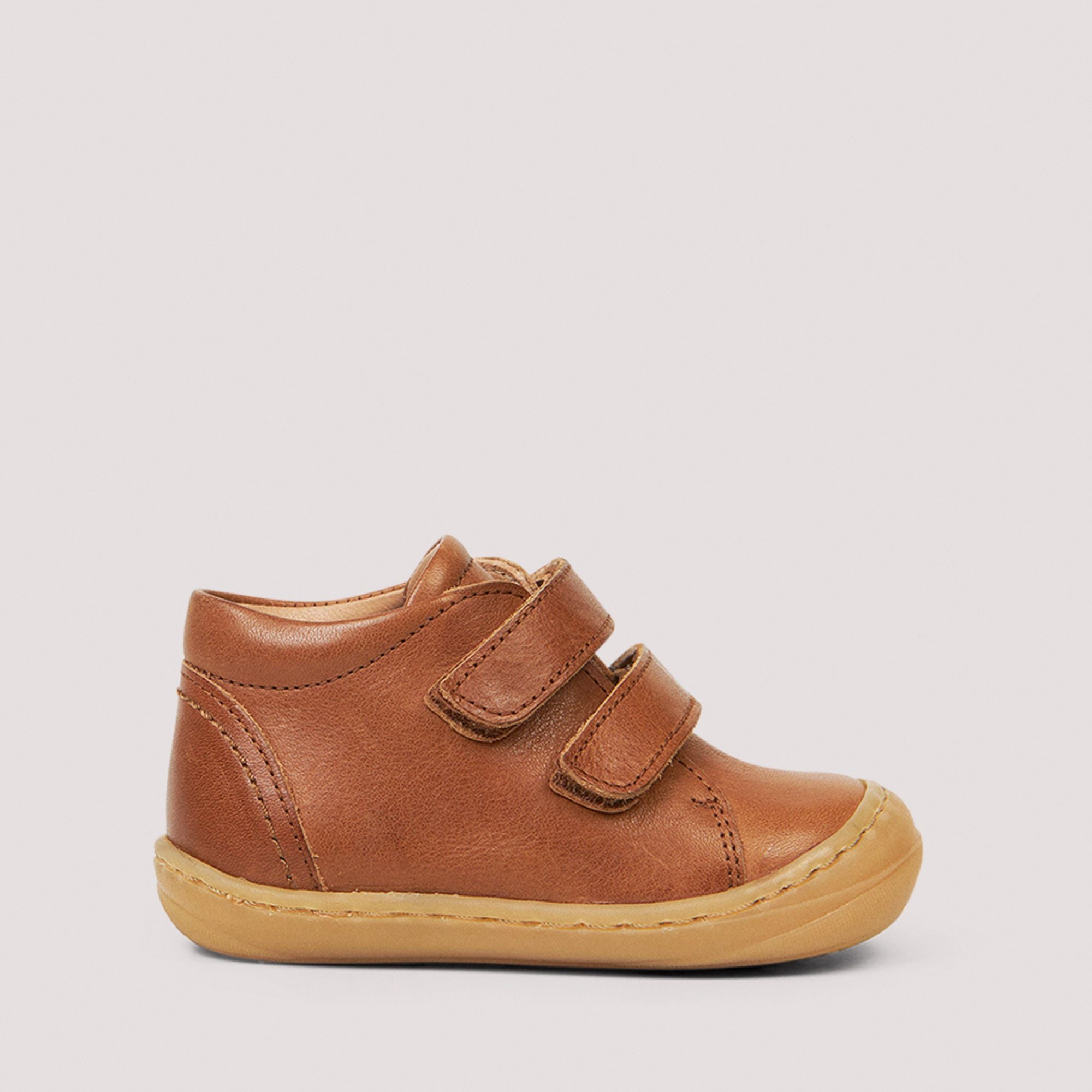 Skór, Everyday shoe - Cognac