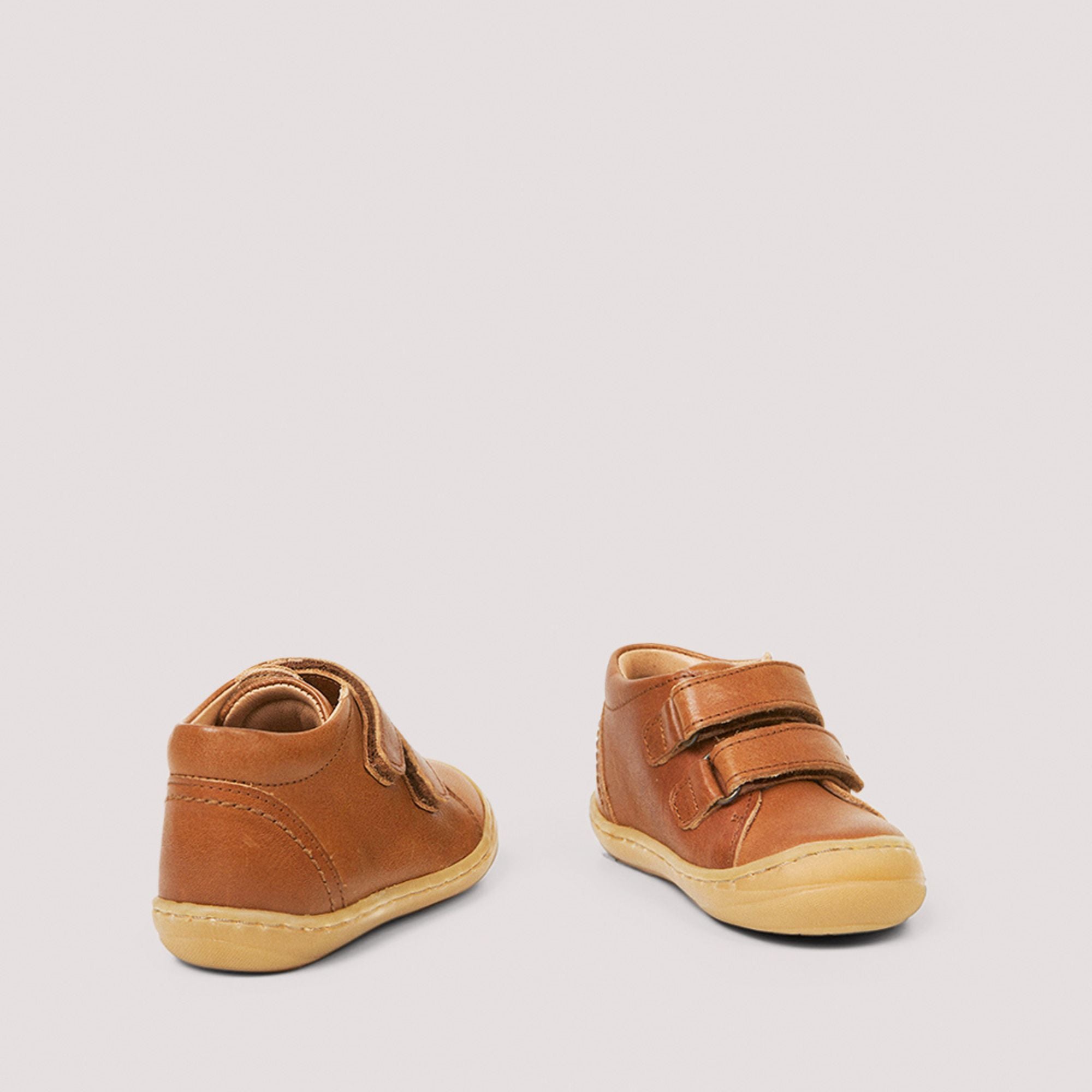 Skór, Everyday shoe - Cognac