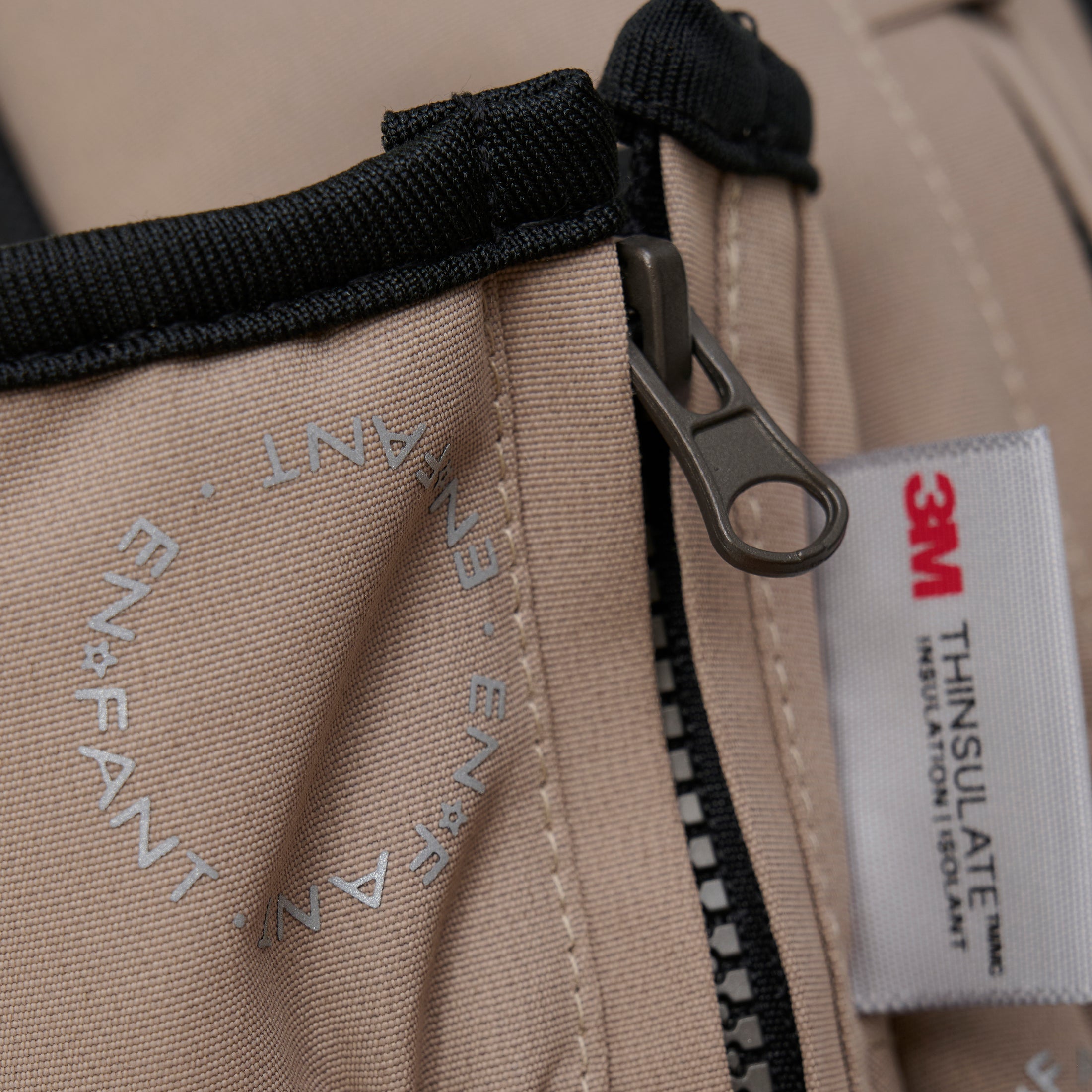 Lúffur m/rennilás - Fungi