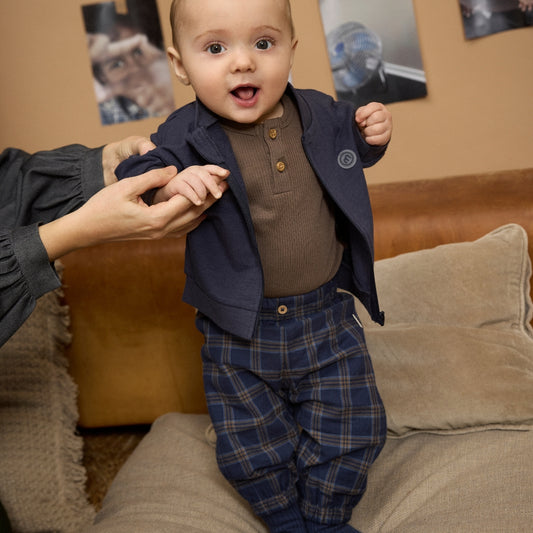 Buxur, Check - Parisian Night