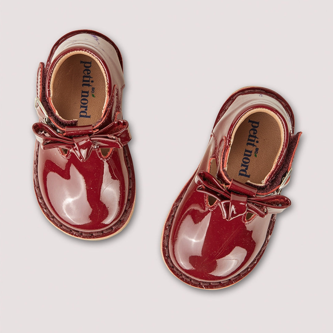 Skór, T-Bar Bow - Cherry Patent