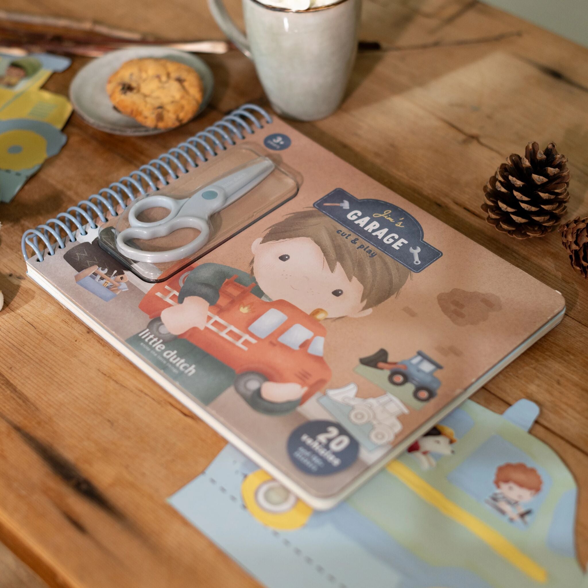 Föndurbók m/skærum - Jim