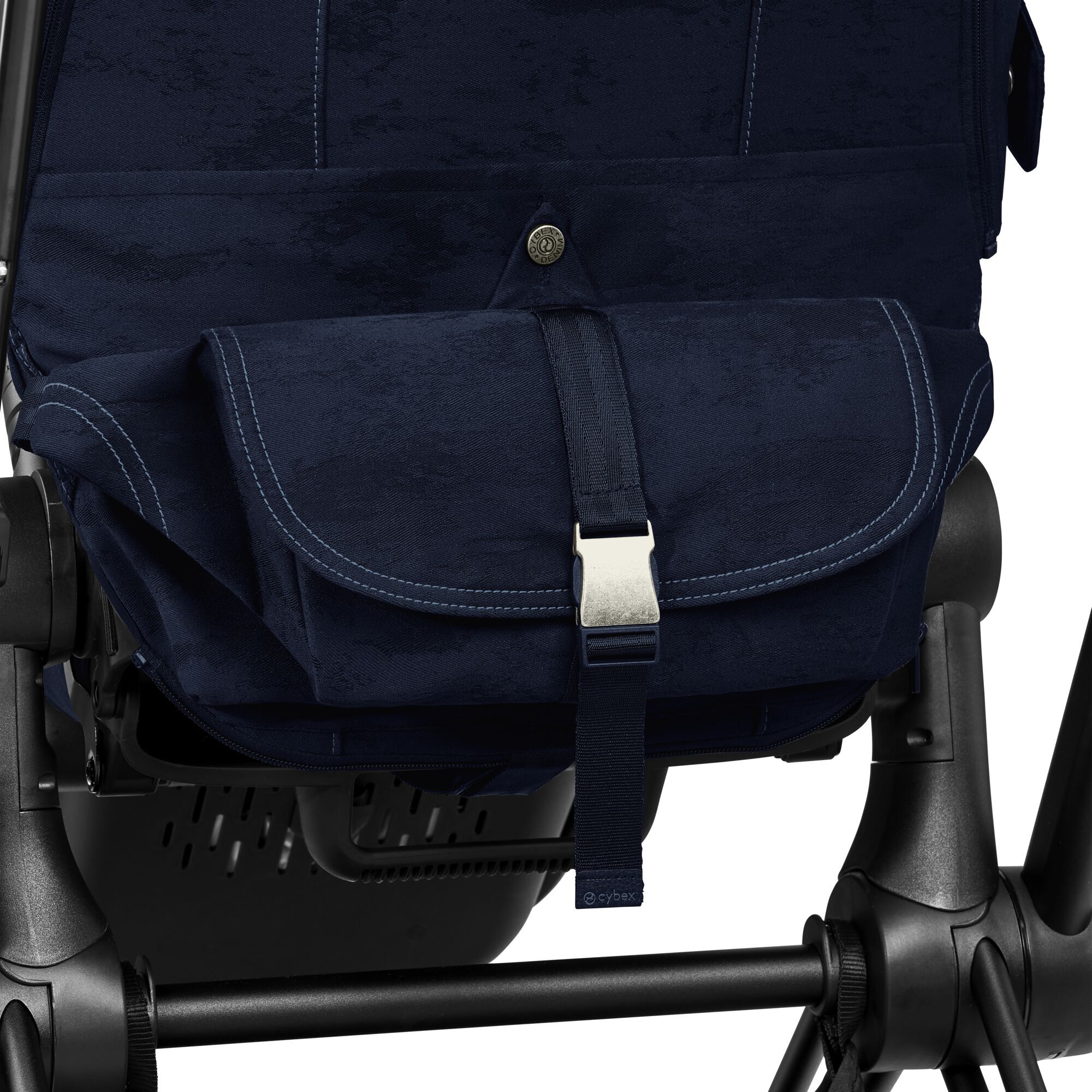 CYBEX FASHION : Rebellious Luxury