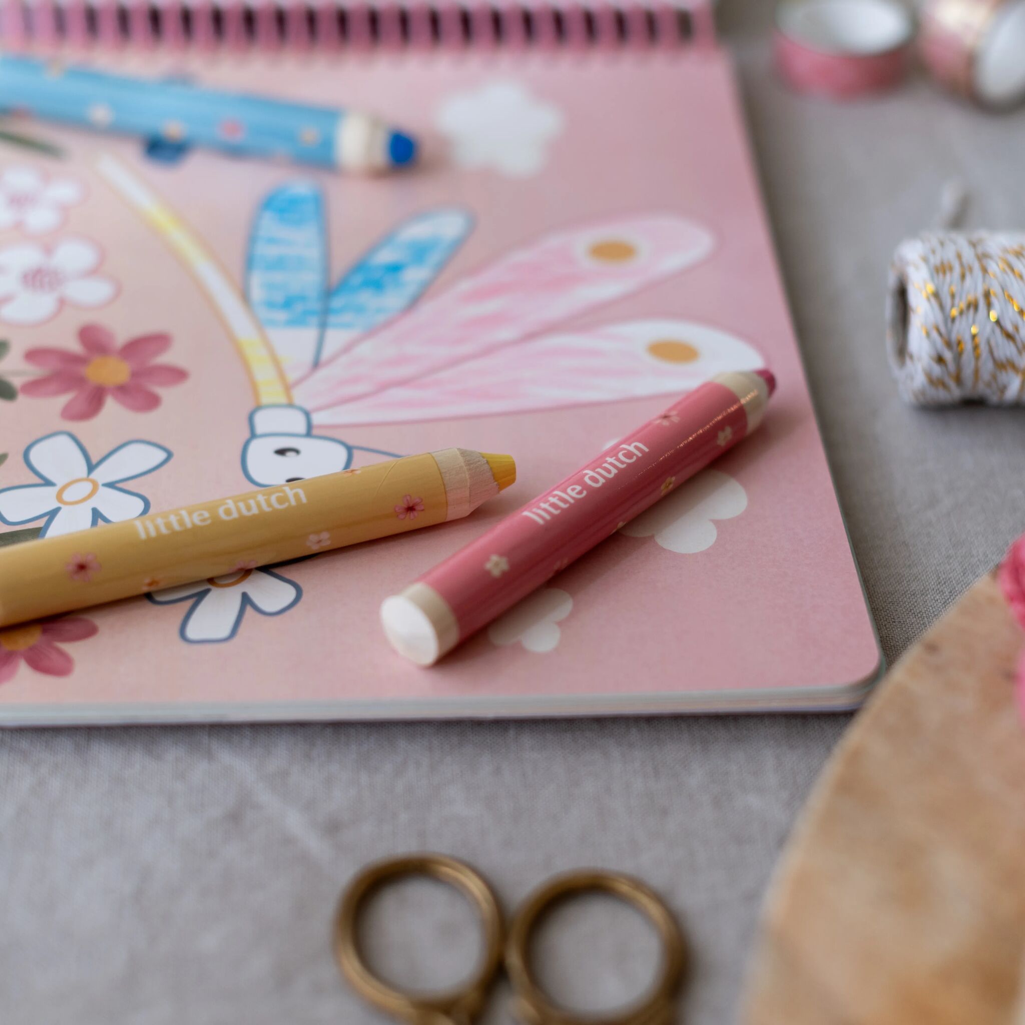 Töfrandi litabók - Rosa